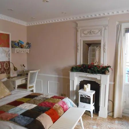 En Costa Vasca A 7 Minutos De La Playa Casa Azul Appartement